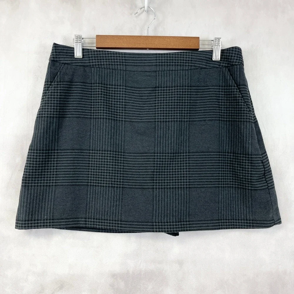 Abercrombie Fitch Flannel Skort Womens Large Plaid Dark Academia Preppy School - Picture 1 of 12